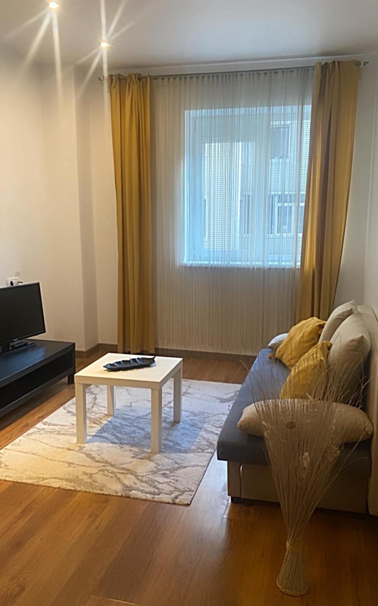 Dmt Apartament Rin Grand Букурещ Екстериор снимка